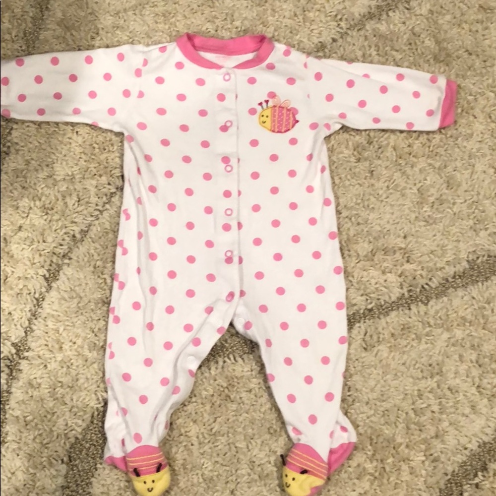 SET OF 4 Carter’s Pajamas